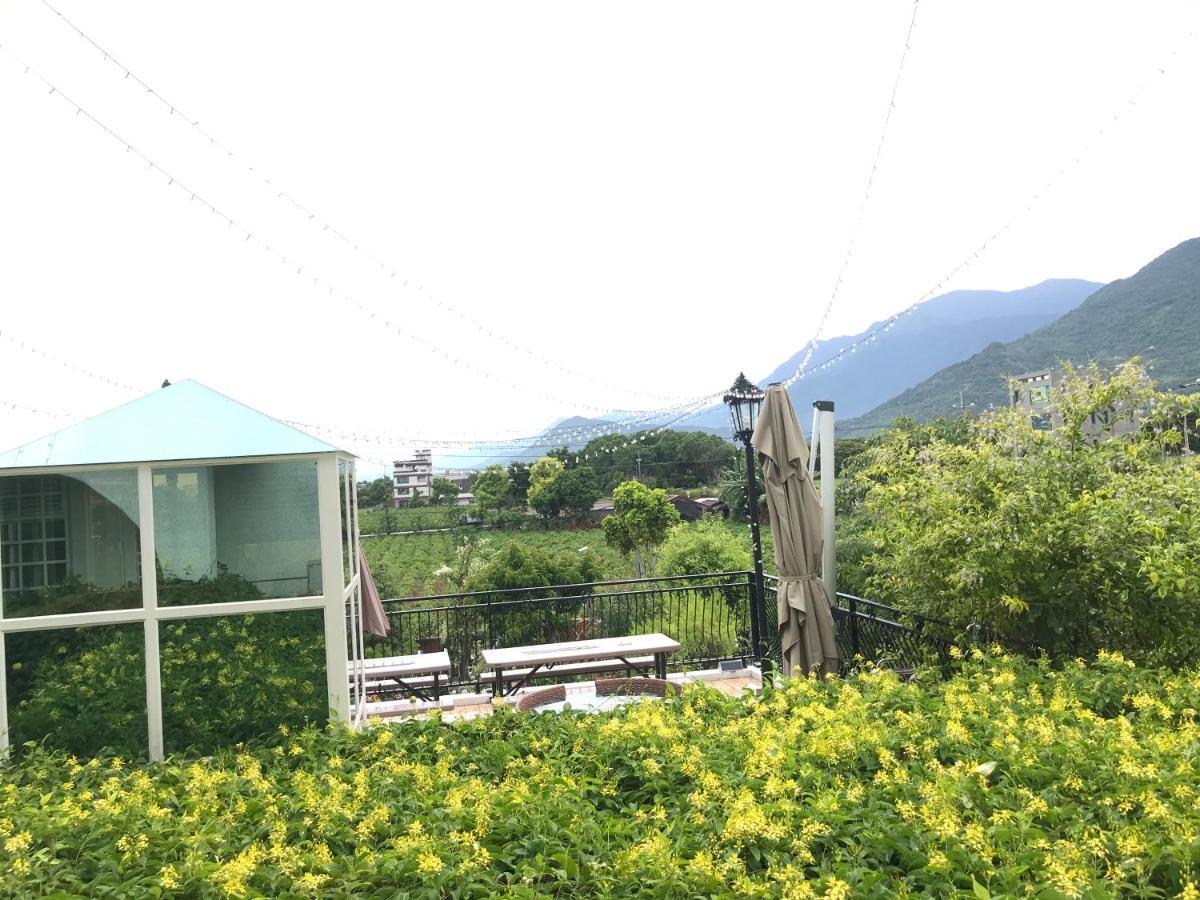花蓮 達芙妮花園民宿 Ji'an Exteriör bild